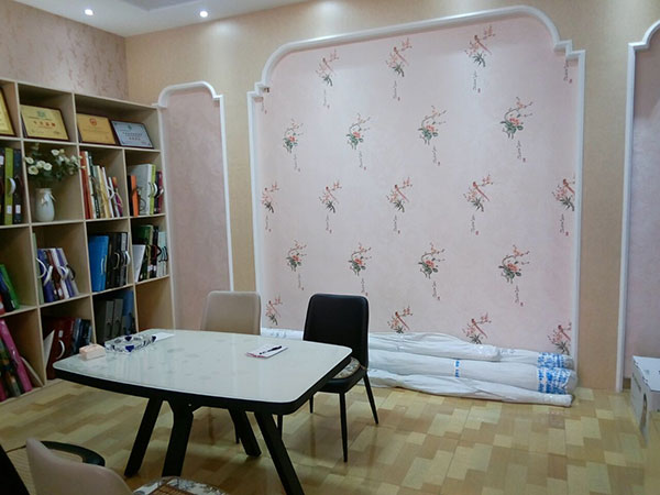 1534638369421707.jpg 02.jpg